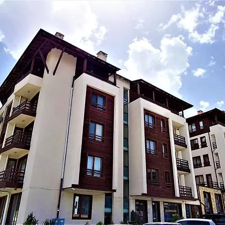 Predela 1 - 10 Near Lift Apartahotel 4*