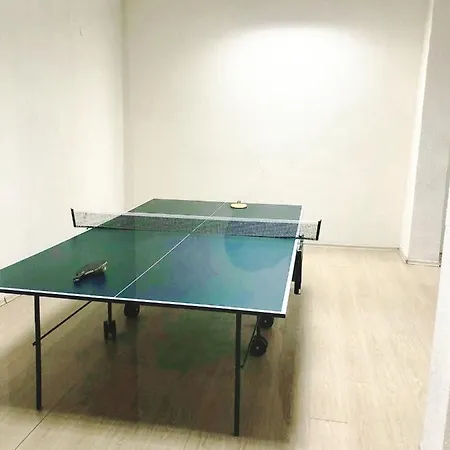 Predela 1 - 10 Near Lift 公寓式酒店 *