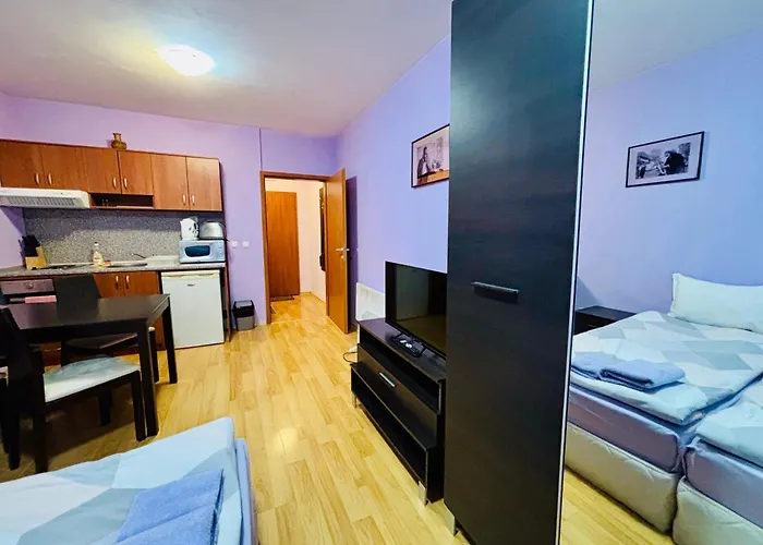 Predela 1 - 10 Near Lift 아파트호텔